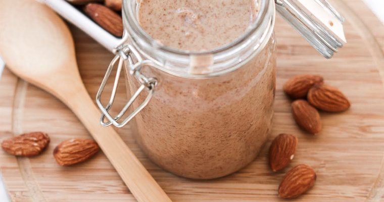 How_To_Make_Homemade_Almond Butter